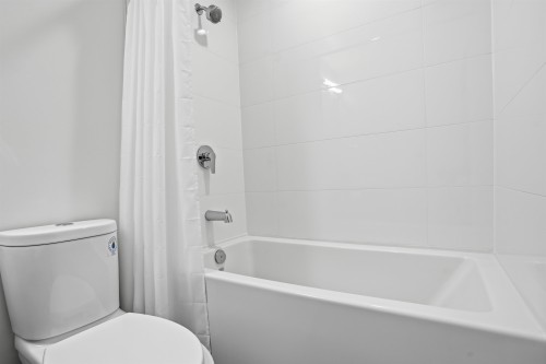 604-10777 138 Street, Surrey, BC 