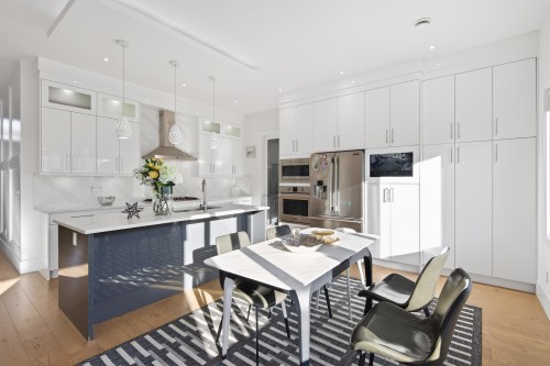 16764 18A Avenue, Surrey, BC 