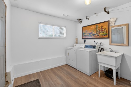 8927 146A Street, Surrey, BC 