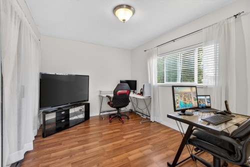 8927 146A Street, Surrey, BC 