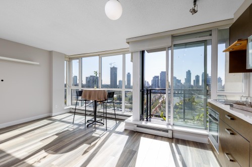 1603-10777 University Drive, Surrey, BC 