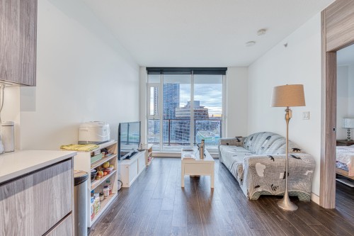 1801-9887 Whalley Boulevard, Surrey, BC 