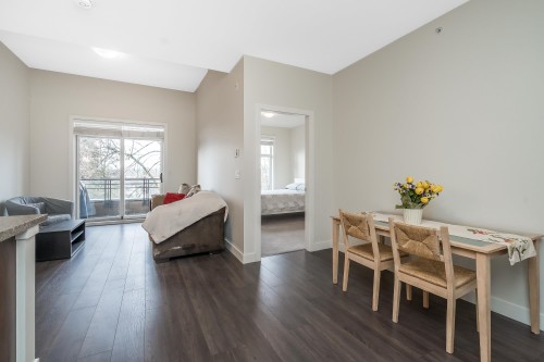 405-20058 Fraser Highway, Langley, BC 