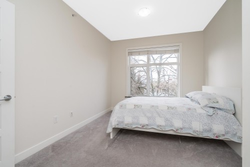 405-20058 Fraser Highway, Langley, BC 