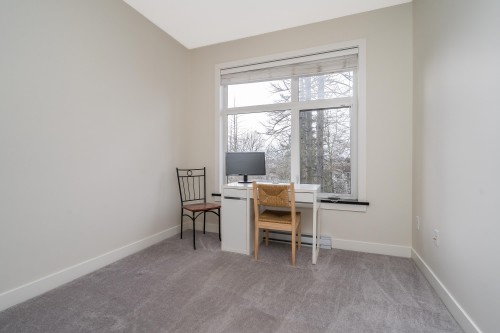 405-20058 Fraser Highway, Langley, BC 