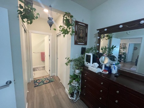 213-10838 Whalley Boulevard, Surrey, BC 