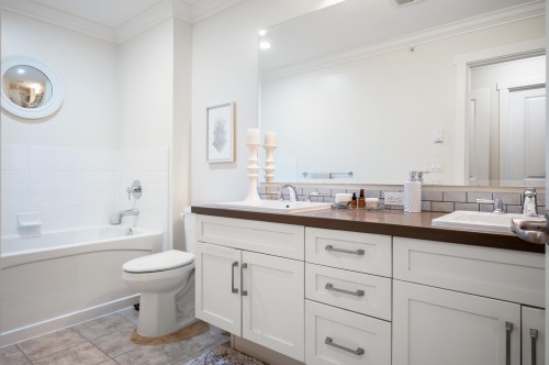 56-4967 220 Street, Langley, BC 