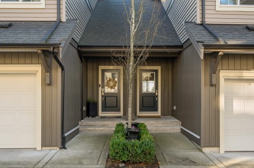 56-4967 220 Street, Langley, BC 