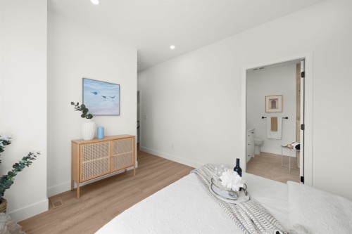 60-16358 90 Avenue, Surrey, BC 