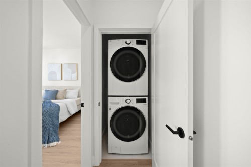 60-16358 90 Avenue, Surrey, BC 