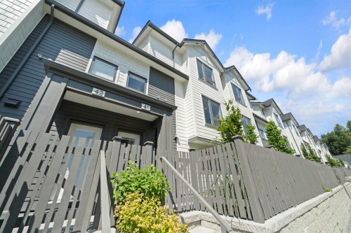 60-16358 90 Avenue, Surrey, BC 