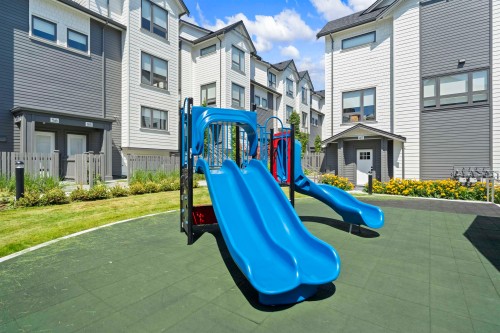 60-16358 90 Avenue, Surrey, BC 