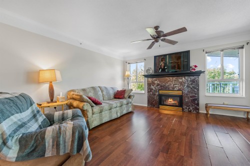 326-19750 64 Avenue, Langley, BC 