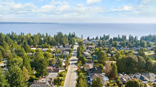 209-13585 16 Avenue, Surrey, BC 