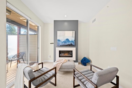 209-13585 16 Avenue, Surrey, BC 