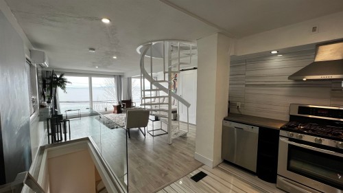 15289 Marine Drive, White Rock, BC 