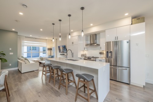 60-7177 194A Street, Surrey, BC 