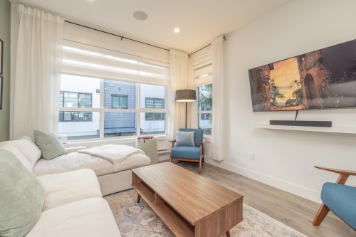 60-7177 194A Street, Surrey, BC 