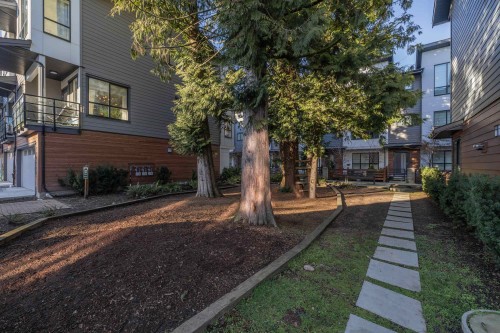 60-7177 194A Street, Surrey, BC 