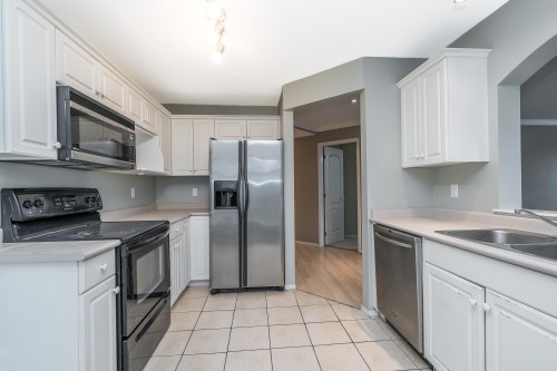 204-32075 George Ferguson Way, Abbotsford, BC 