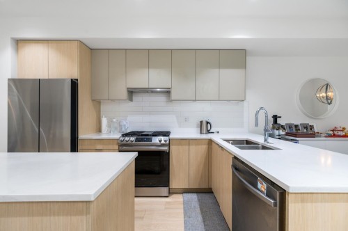 56-11556 72A Avenue, Delta, BC 