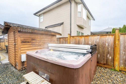 6119 166A Street, Surrey, BC 