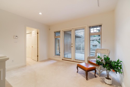 12570 18 Avenue, Surrey, BC 