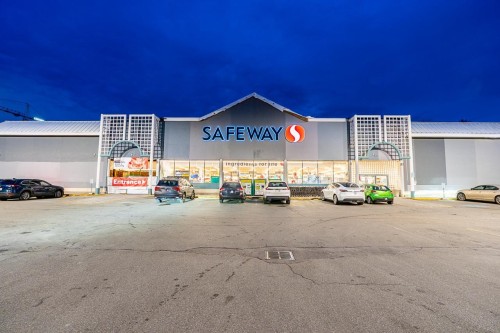 12570 18 Avenue, Surrey, BC 