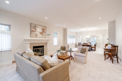 12570 18 Avenue, Surrey, BC 