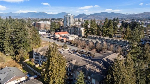 211-2581 Langdon Street, Abbotsford, BC 