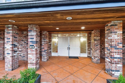 104-1390 Martin Street  White Rock, BC V4B 3W5