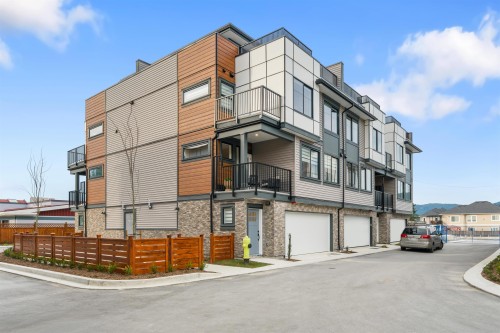 8-32929 Cherry Avenue, Mission, BC 