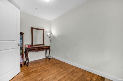 122-20180 84 Avenue, Langley, BC 