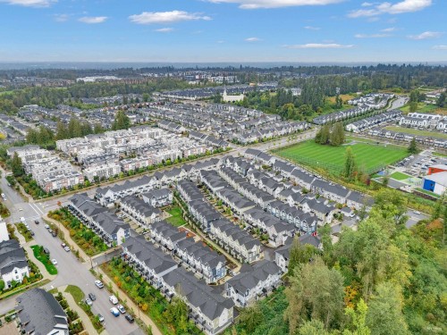 122-20180 84 Avenue, Langley, BC 