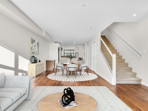 11-14820 Buena Vista Avenue, White Rock, BC 