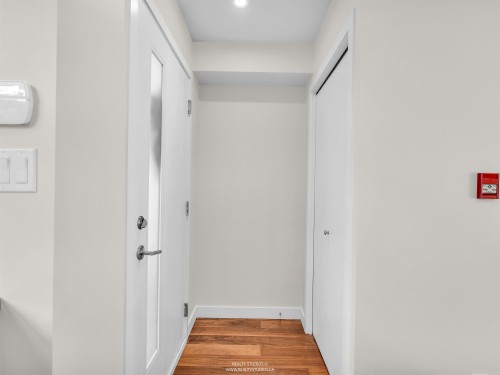 11-14820 Buena Vista Avenue, White Rock, BC 