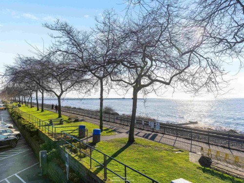 11-14820 Buena Vista Avenue, White Rock, BC 