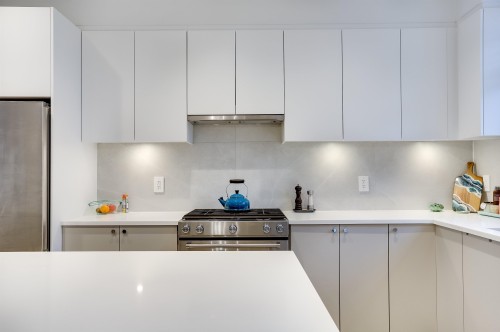 118-2070 Oak Meadows Drive, Surrey, BC 