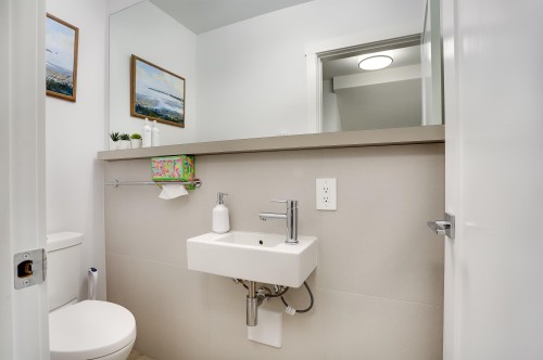 118-2070 Oak Meadows Drive, Surrey, BC 