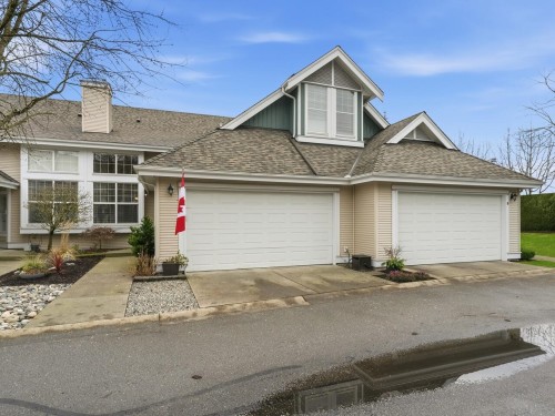 17-16995 64 Avenue, Surrey, BC 