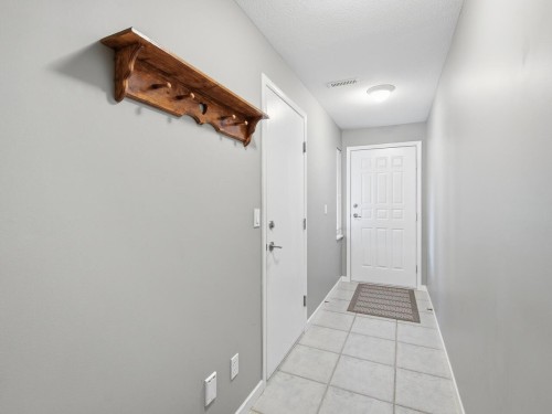 3-2678 King George Boulevard, Surrey, BC 