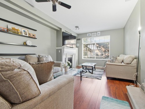 3-2678 King George Boulevard, Surrey, BC 