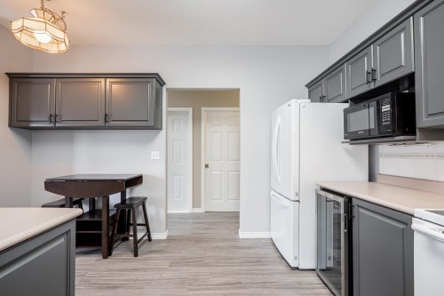 30-18939 65 Avenue, Surrey, BC 