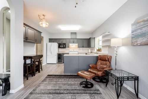 30-18939 65 Avenue, Surrey, BC 