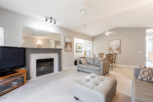 30-18939 65 Avenue, Surrey, BC 