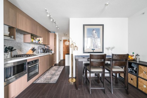 3805-13696 100 Avenue, Surrey, BC 