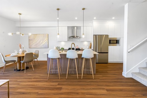 23-6035 141 Street, Surrey, BC 