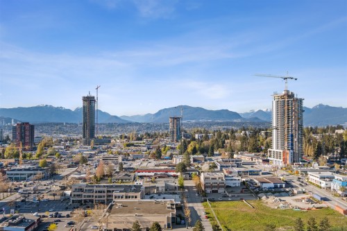 2212-13685 102 Avenue, Surrey, BC 