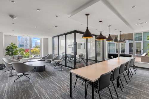 2212-13685 102 Avenue, Surrey, BC 