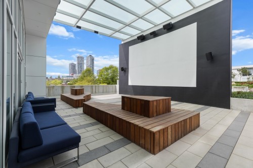 2212-13685 102 Avenue, Surrey, BC 